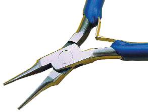 Pince à bec demi-rond effilé lisse