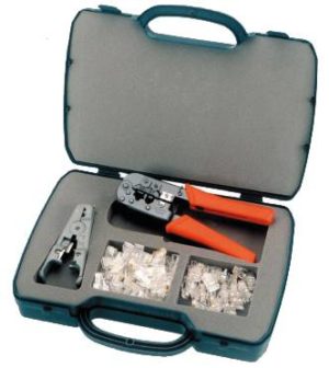 Mallette avec pince et connecteurs
