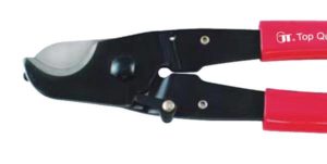 Pince coupe câble